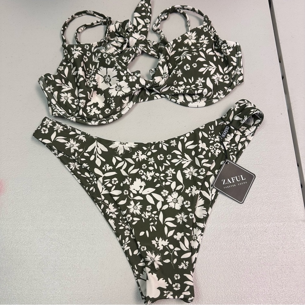 Zaful | Green Floral‎ Bikini Set